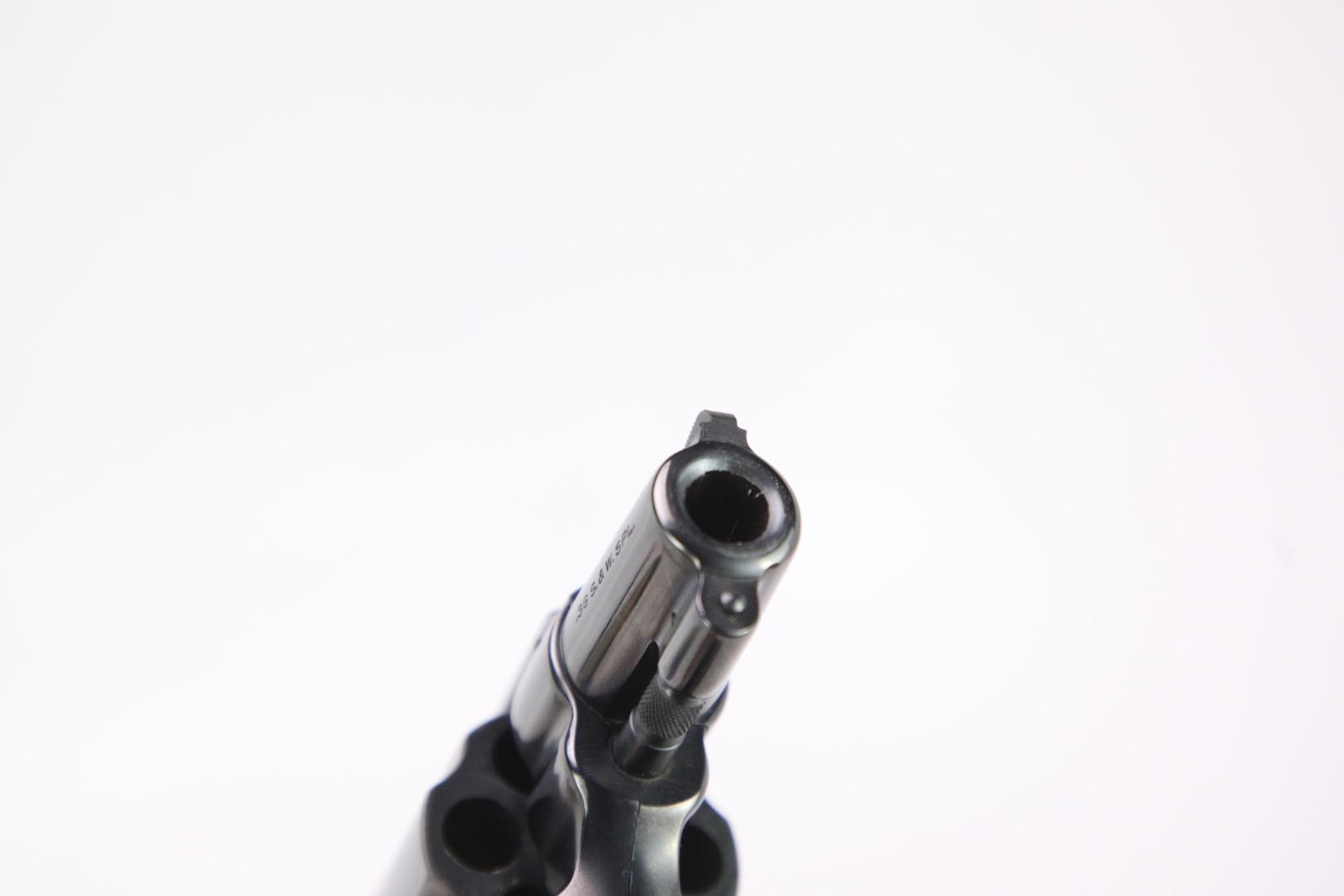 1977 Smith & Wesson S&W Model 10-5 .38 Special 2" Double Action Revolver & Box