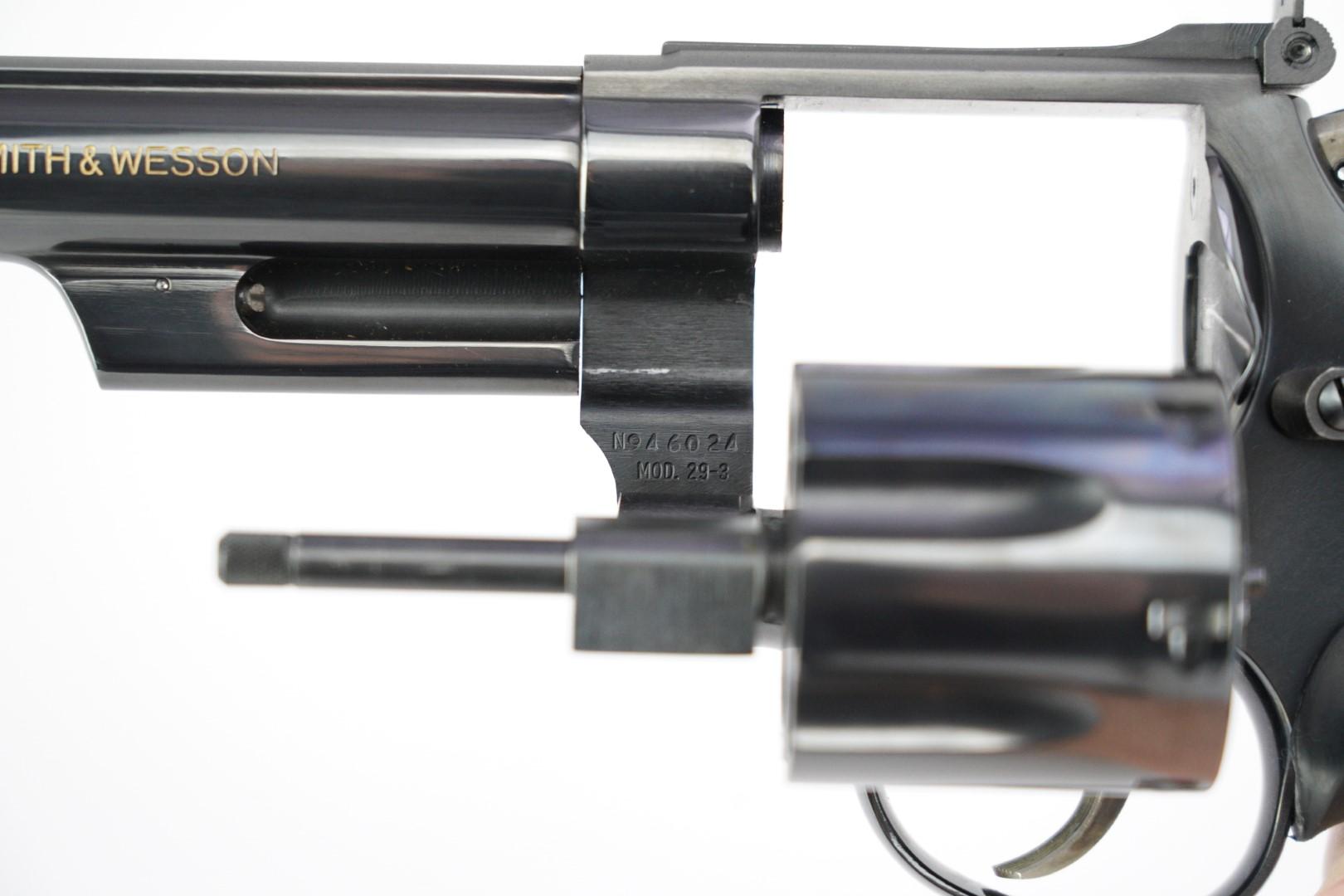 Smith & Wesson Model 29-3 Silhouette .44 Mag Double Action Revolver & Box