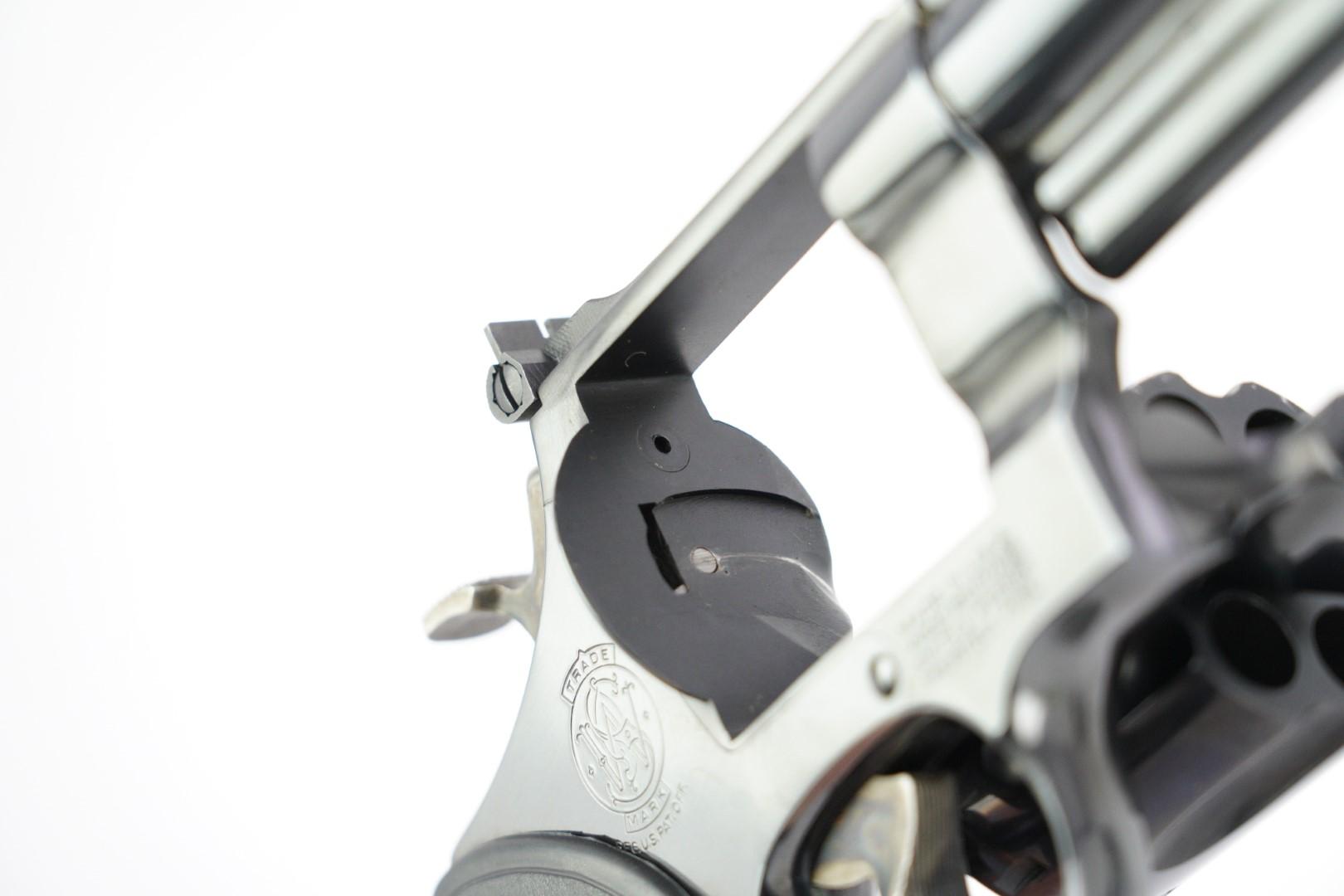 Smith & Wesson Model 29-3 Silhouette .44 Mag Double Action Revolver & Box