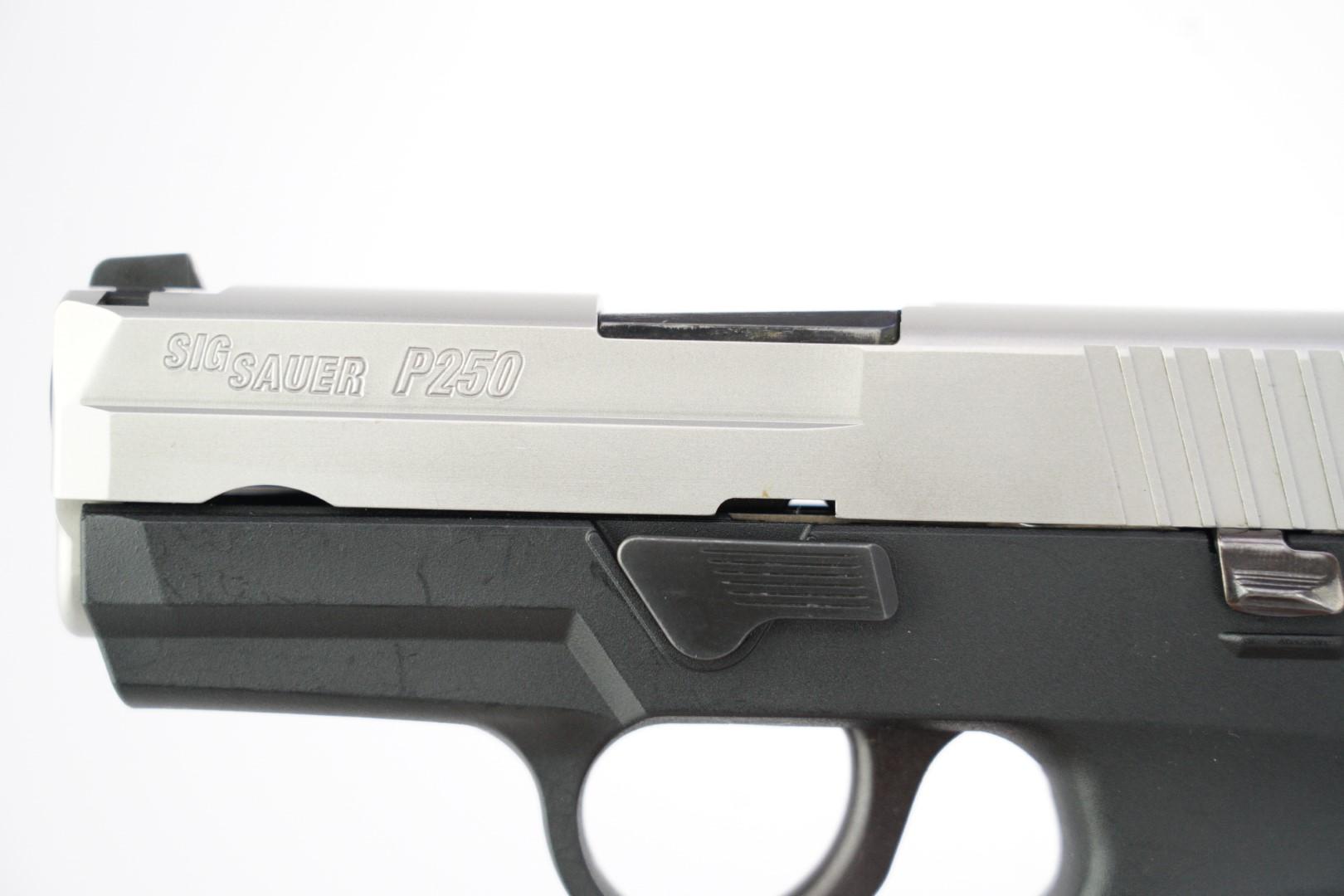 Sig Sauer Model P250 9mm 2-Tone Semi Automatic Pistol & Box