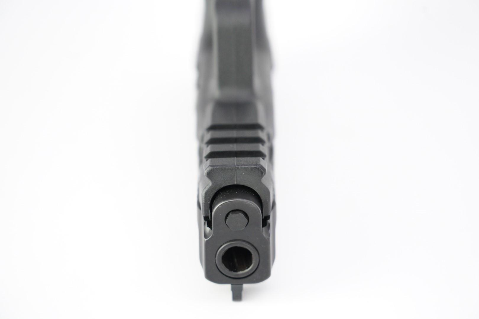 Smith & Wesson M&P40 2.0 .40 S&W Semi Automatic Pistol & Box