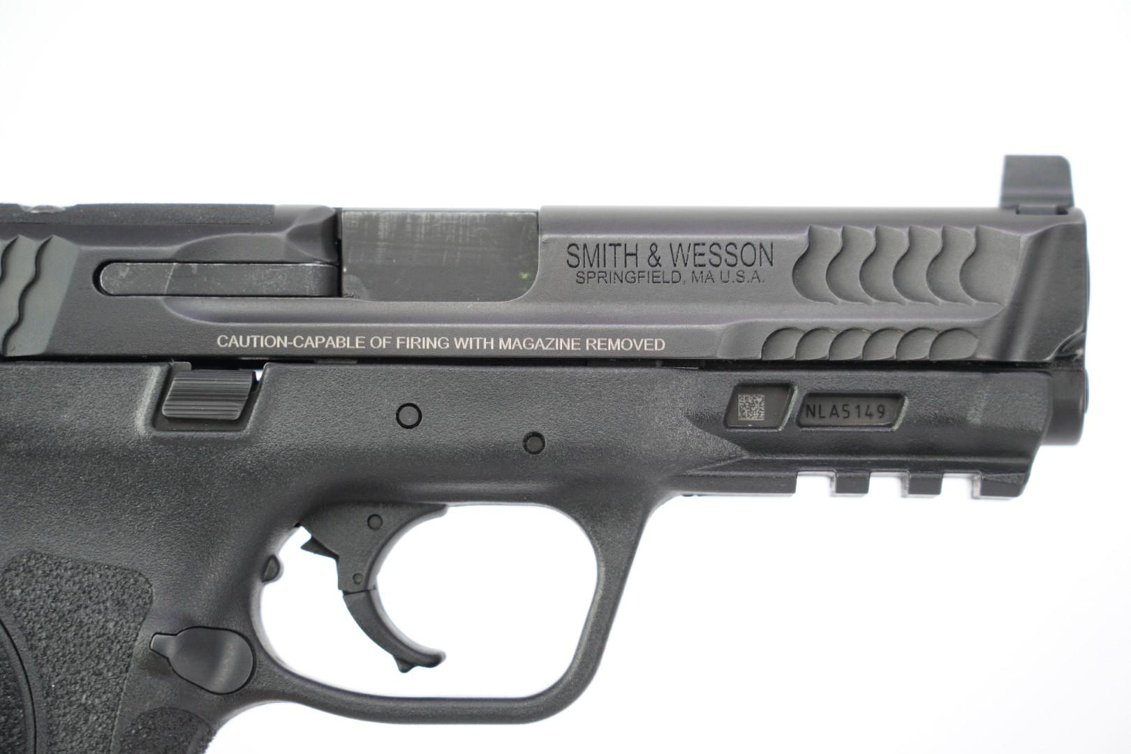 Smith & Wesson M&P40 2.0 .40 S&W Semi Automatic Pistol & Box