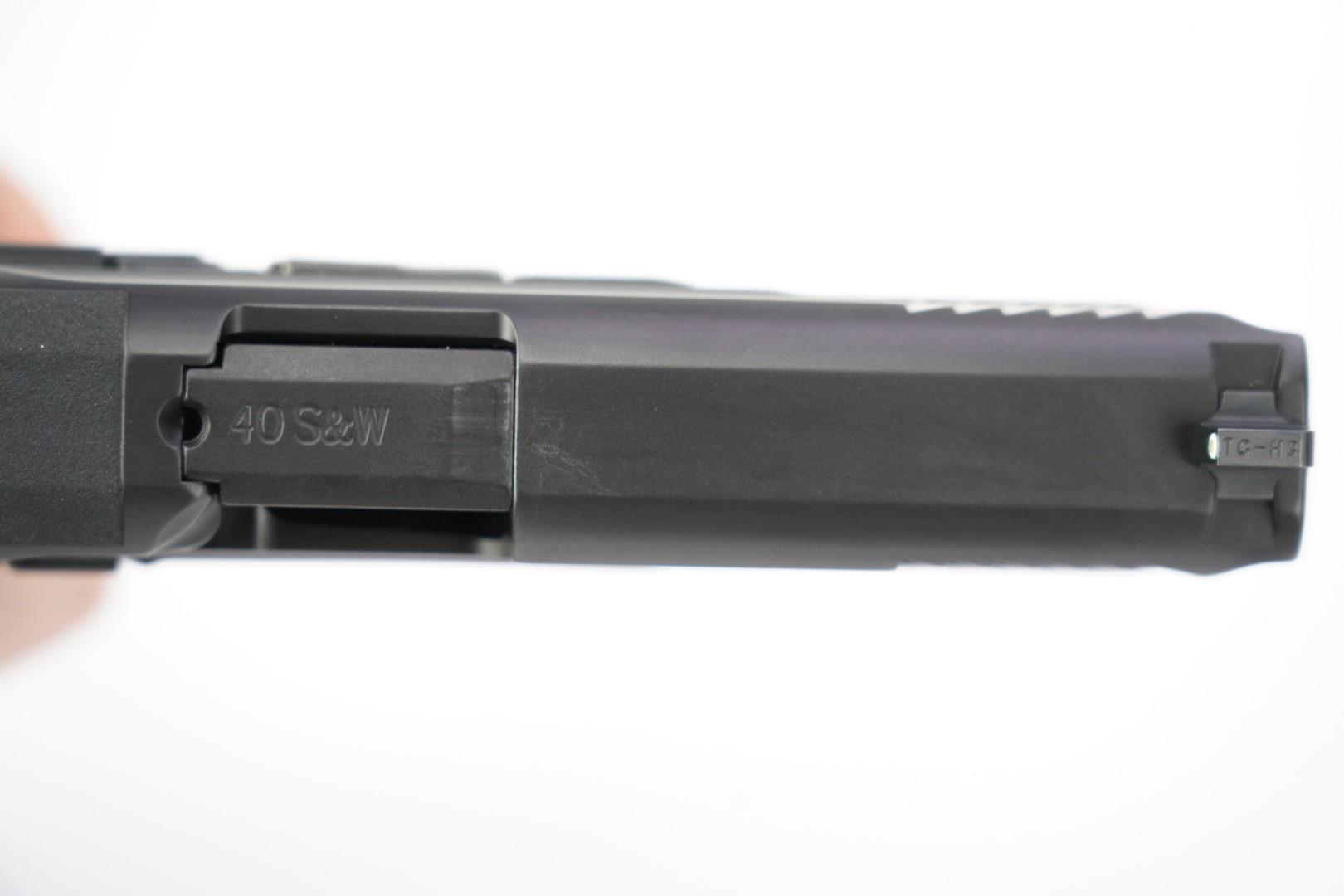 Smith & Wesson M&P40 2.0 .40 S&W Semi Automatic Pistol & Box