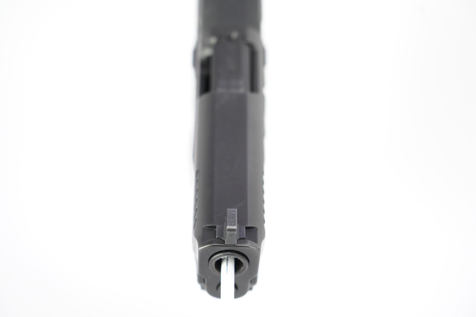 Smith & Wesson M&P40 2.0 .40 S&W Semi Automatic Pistol & Box