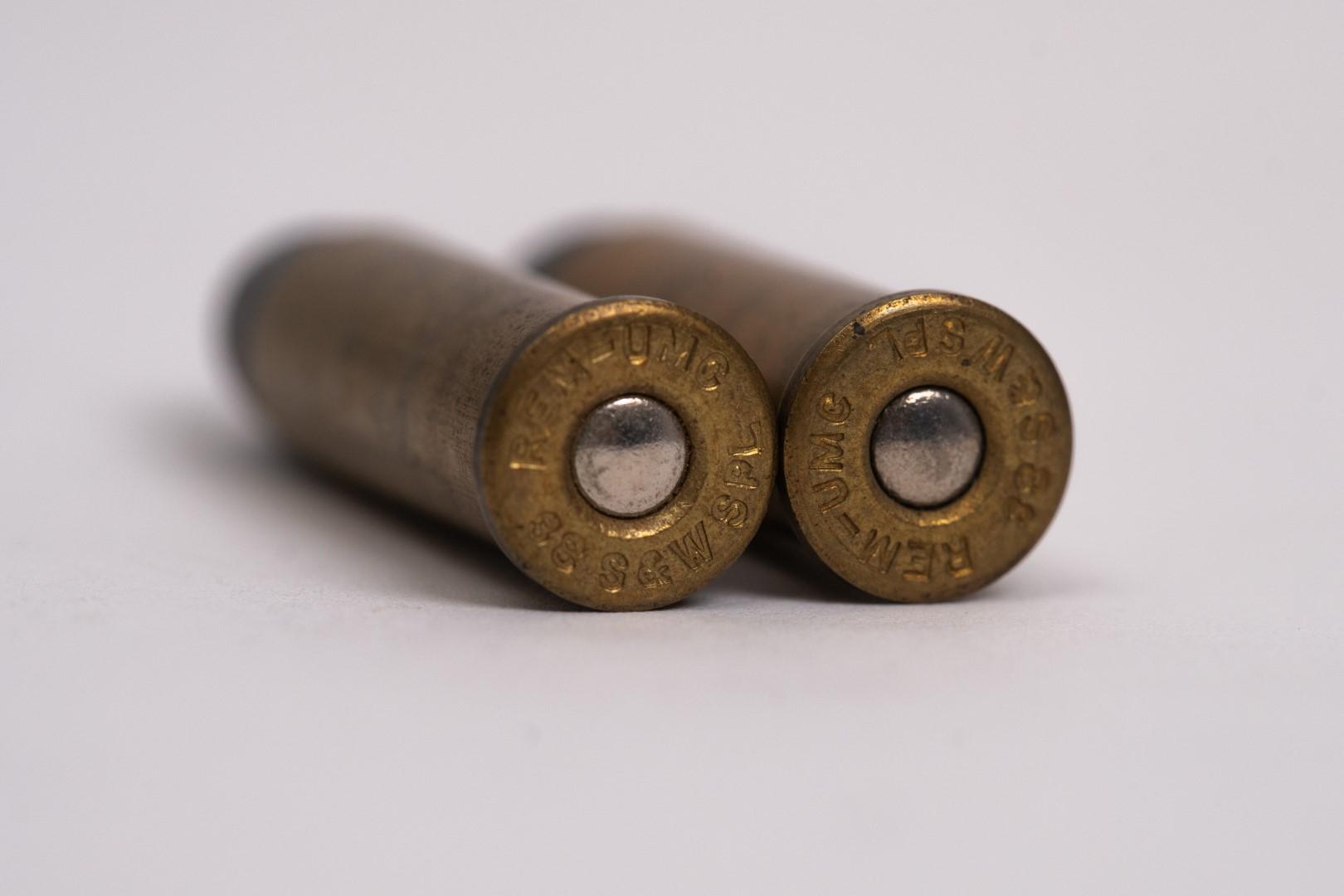 Full Correct Vintage Ammunition Winchester .38 Caliber Short, Green Label