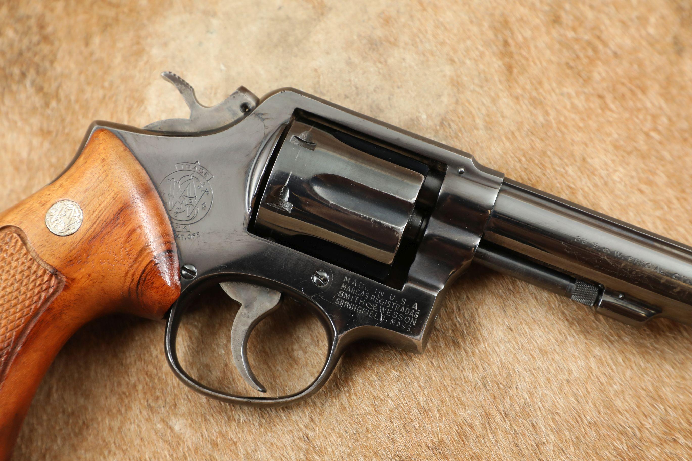 Smith & Wesson S&W 10-6 4" Heavy Barrel Double Action Revolver .38 Special C&R 1966-1967