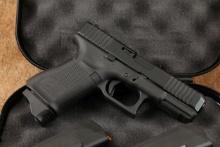LNIB Glock 23 G23 Gen 5 .40 S&W 4” Semi-Auto Compact Striker Fired Pistol & Case, 3 Mags