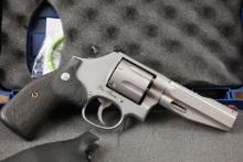 Smith & Wesson 686-6 SSR Pro Series Double Action Revolver .357 Magnum 4” w/ Box & Extra Grips