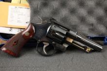 Smith & Wesson Model 27-9 .357 Magnum Revolver 4" Blued Rosewood Grips, MFD 2015