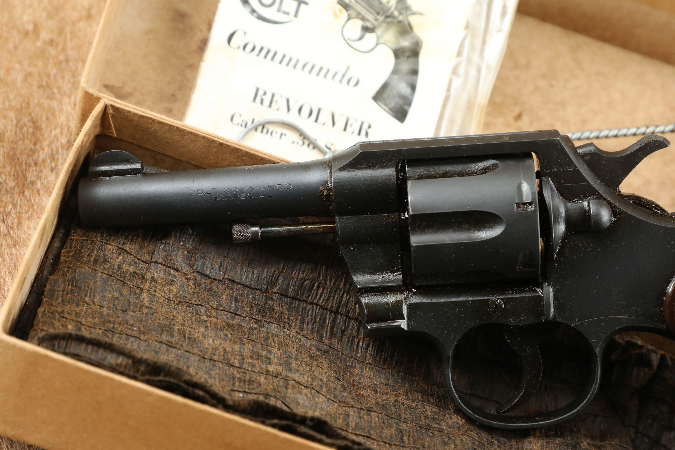 1/300 Massachusetts National Guard WWII Colt Commando 4" .38 Special Revolver & Box, 1942 C&R