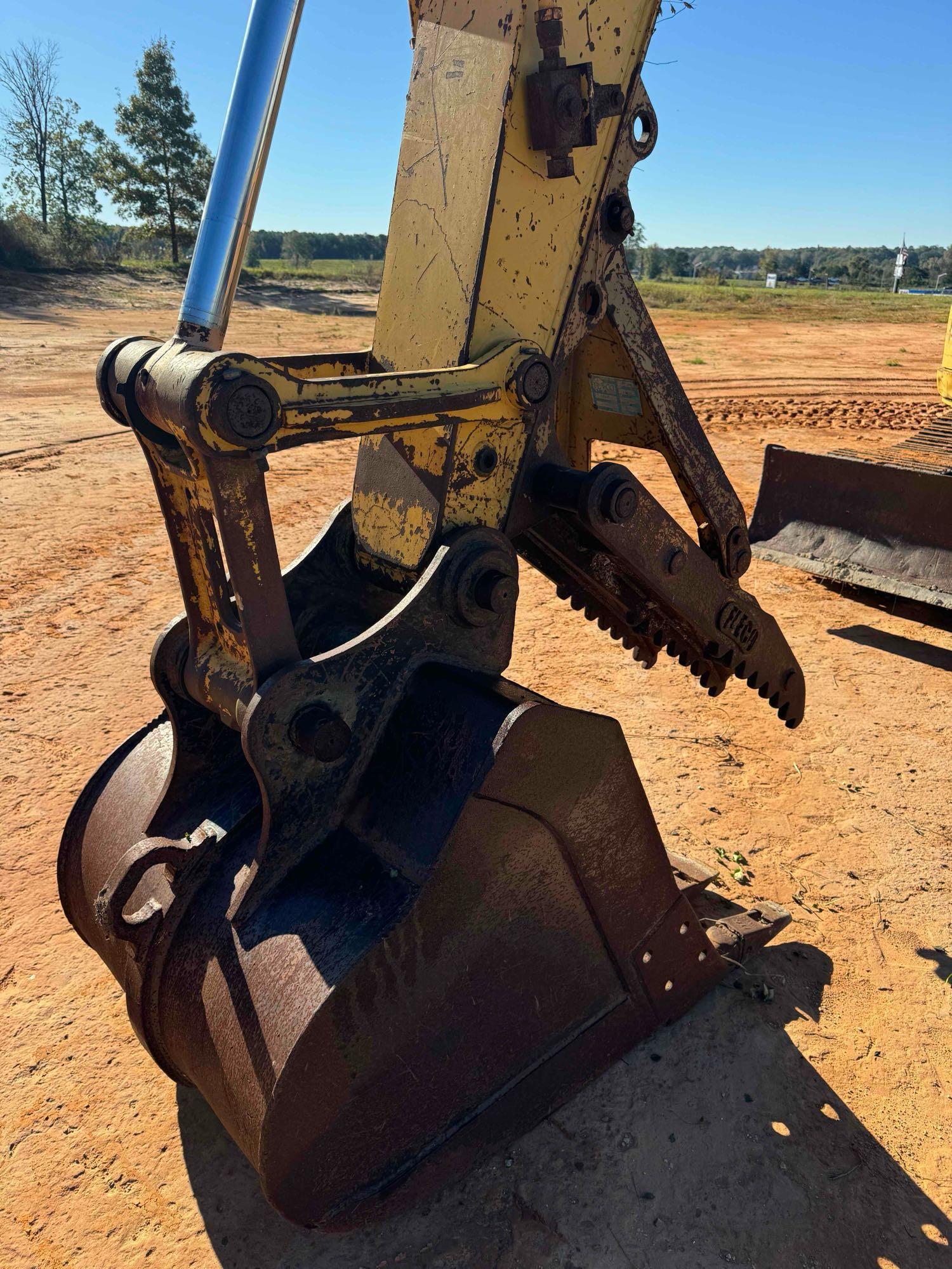 2010 Kobelco SK140SRLC-3