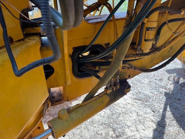 John Deere 570B