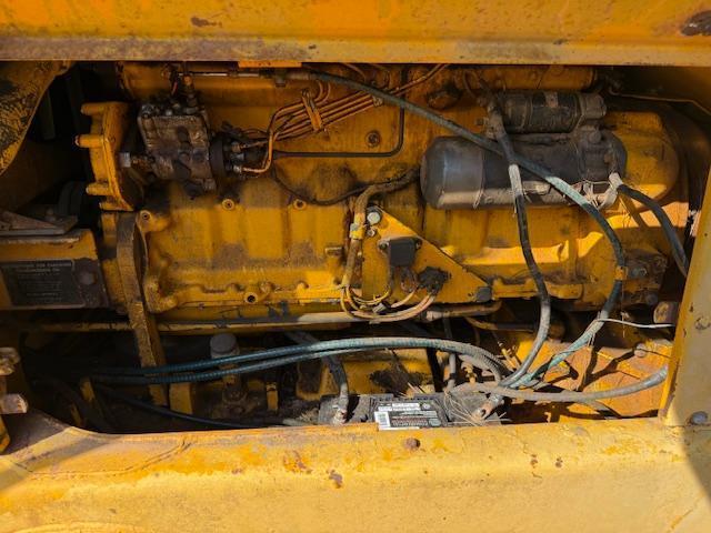 John Deere 570B