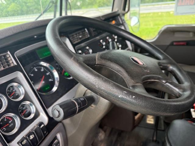2011 Kenworth T800