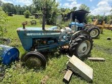 Ford 2000 Tractor