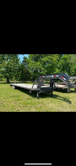 2022Diamond T Gooseneck trailer
