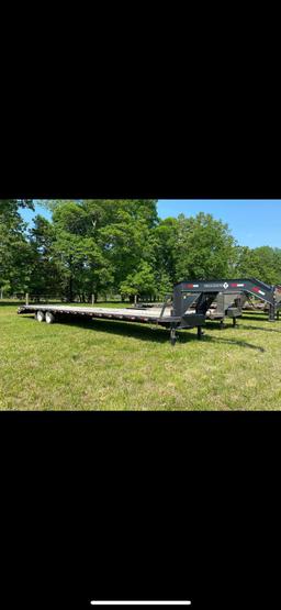 2022Diamond T Gooseneck trailer