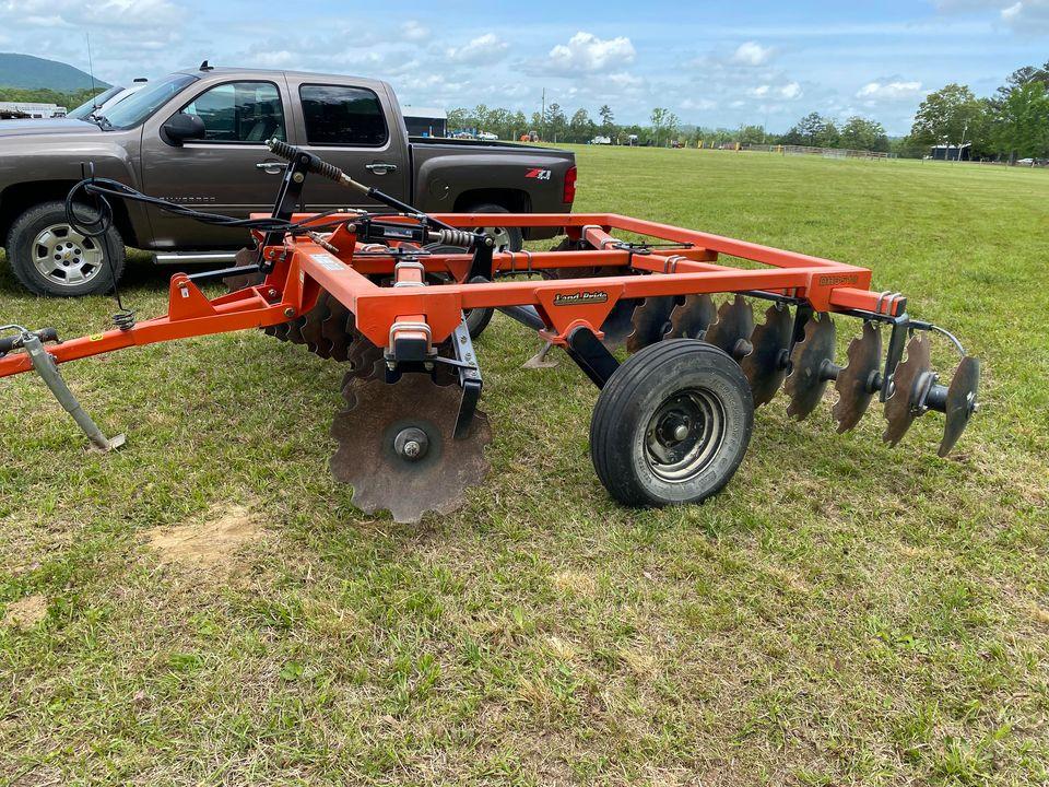 10 ft Land Pride cutting harrow