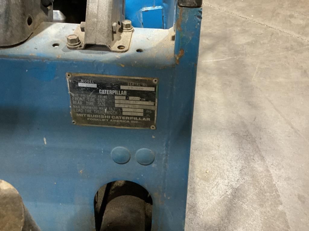 CATERPILLAR FORKLIFT