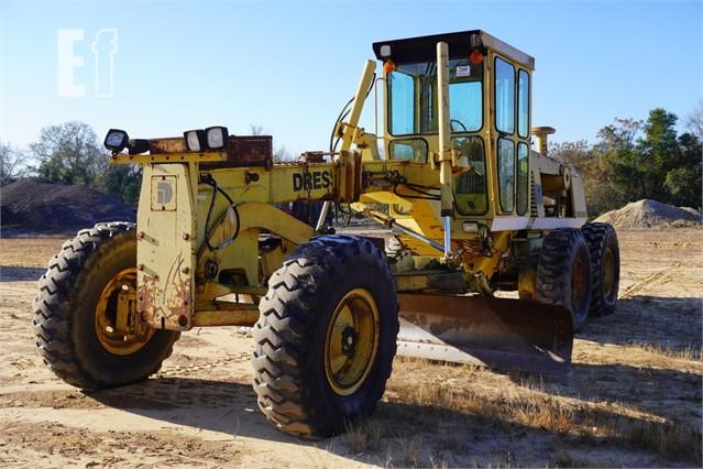 DRESSER 850 MOTORGRADER