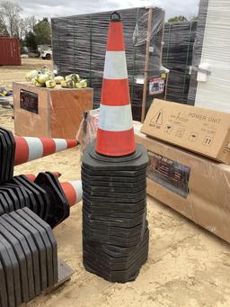 25 TRAFFIC CONES