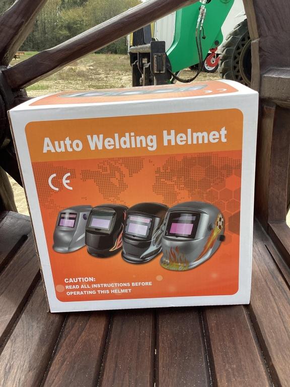 NEW WELDING HELMENT