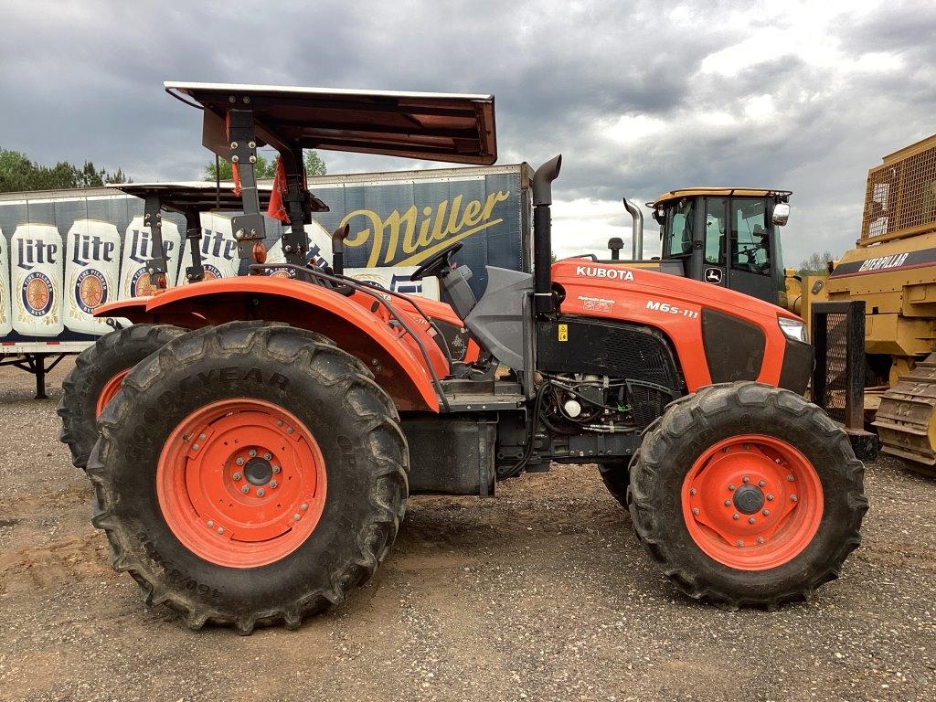 2018 KUBOTA M6S-111 TRACTOR