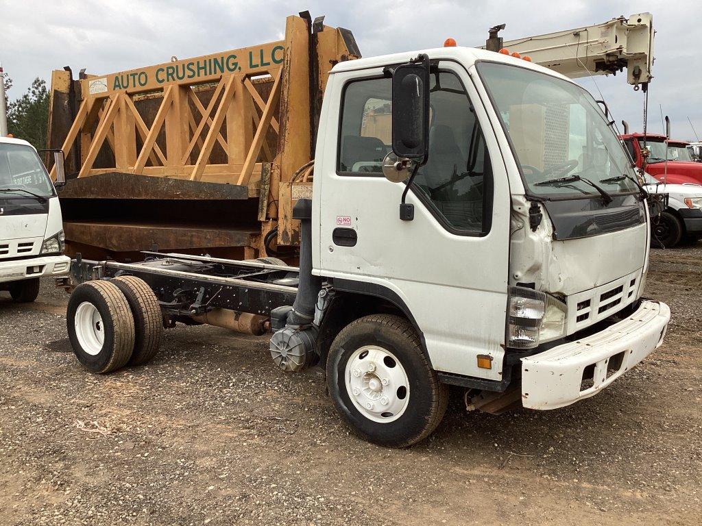 2006 ISUZU NPR CAB AND CHASSIS