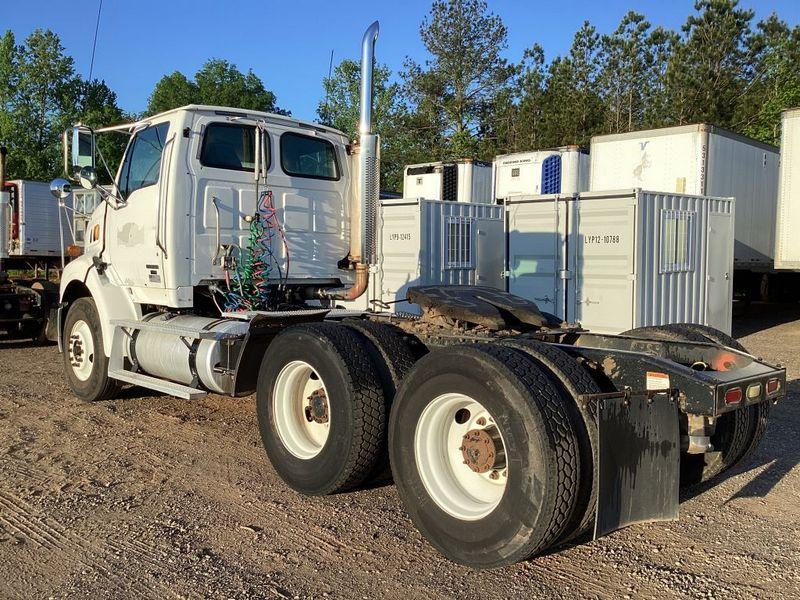 2007 STERLING DAYCAB