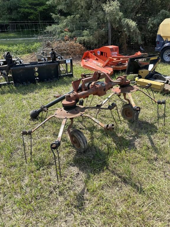 GTS 280 ROTARY HAY RAKE
