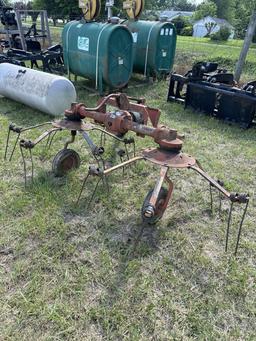 GTS 280 ROTARY HAY RAKE
