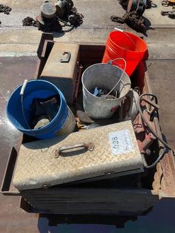 CRATE OF MISC TOOLS