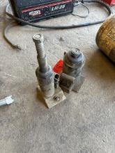 HYDRAULIC JACKS