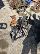 5 JACK STANDS