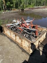 CRATE OF MISC PIPE TOOLS