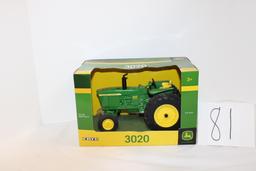 Ertl 1/16th scale/ John Deere 3020 Diesel wide front end