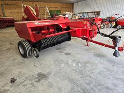 IH Baler 445 T with 15 thrower completely restored  showroom condition