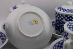 Williams Sonoma Tea Set