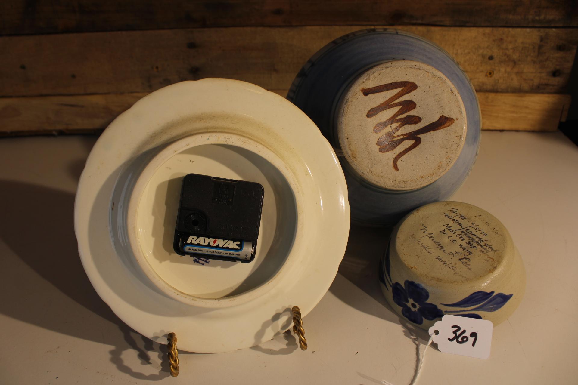 Delft Blu Porcelain Windmill Clock, Pottery lamp and candle holder