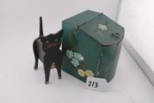 Primitive A Ming Tea Darjeeling with Standing Cat