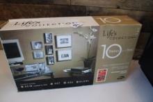 10 Frames in a Box