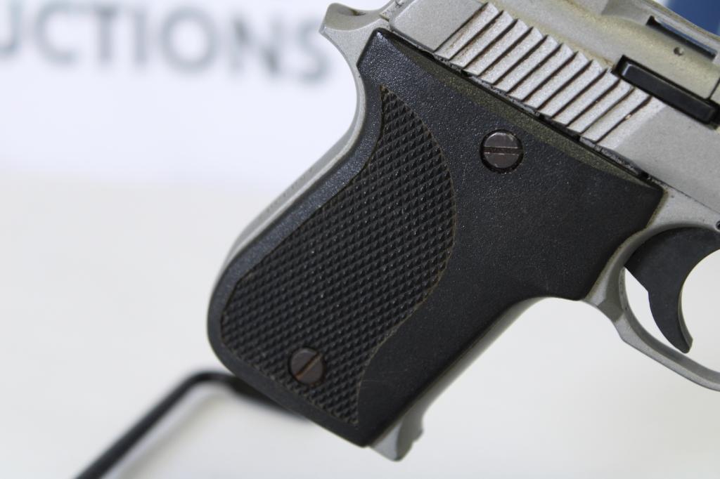 Phoenix Arms HP22A .22LR