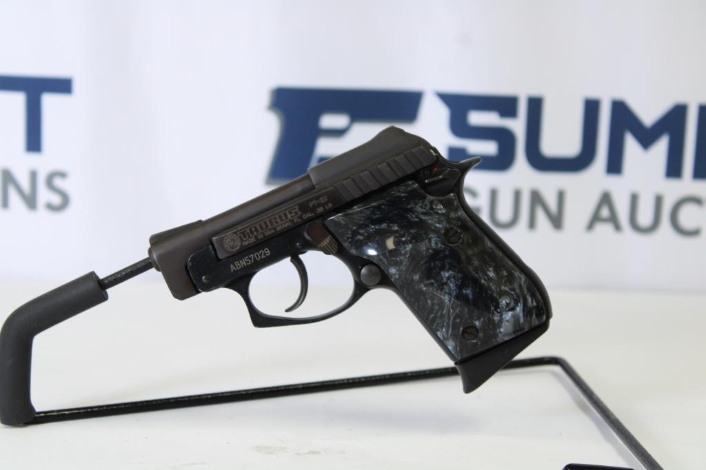 Taurus PT-22 .22LR