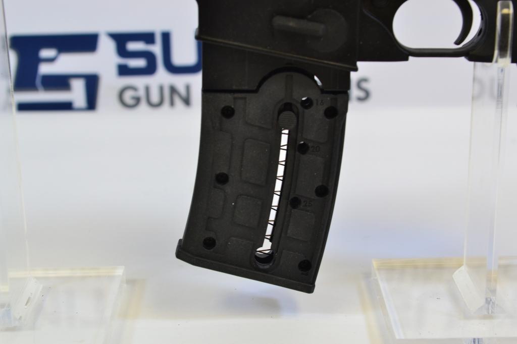 Mossberg 715P .22 LR