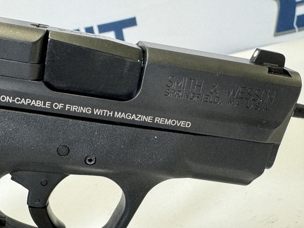 Smith & Wesson M&P 9 Shield 9mm