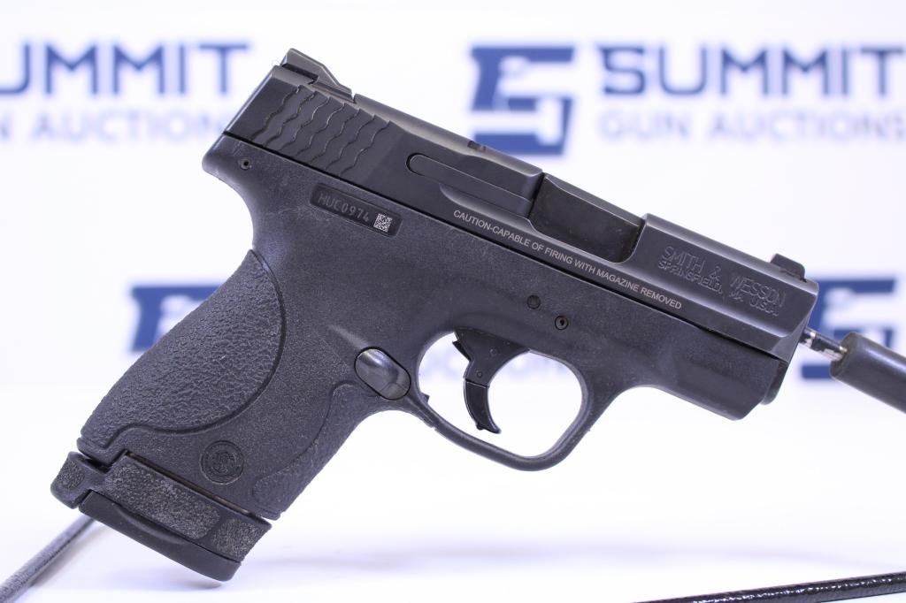 Smith & Wesson M&P 9 9mm