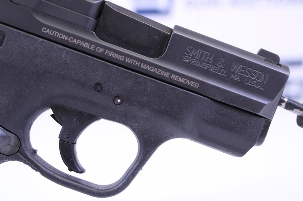 Smith & Wesson M&P 9 9mm