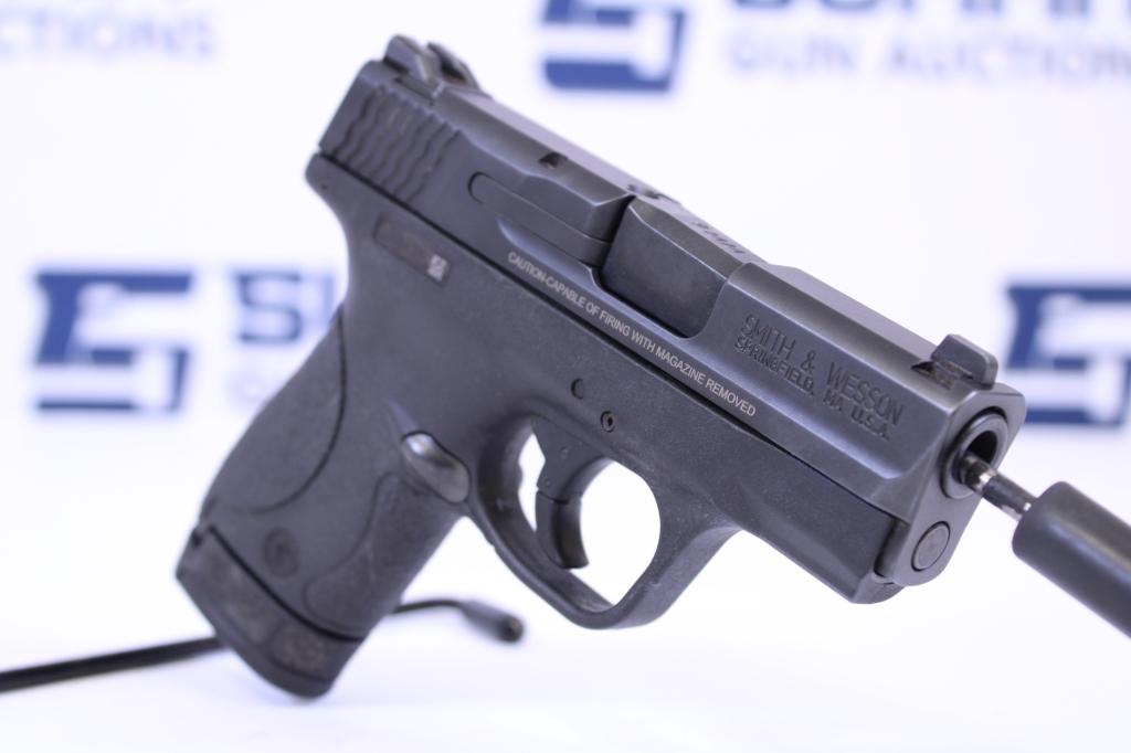 Smith & Wesson M&P 9 9mm