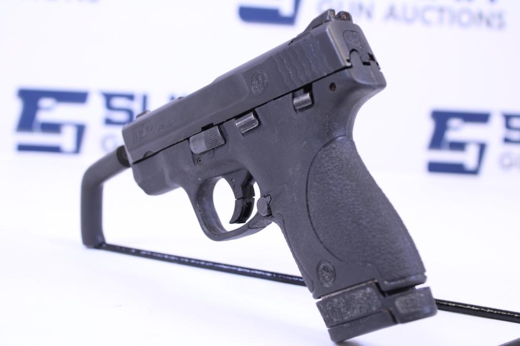 Smith & Wesson M&P 9 9mm
