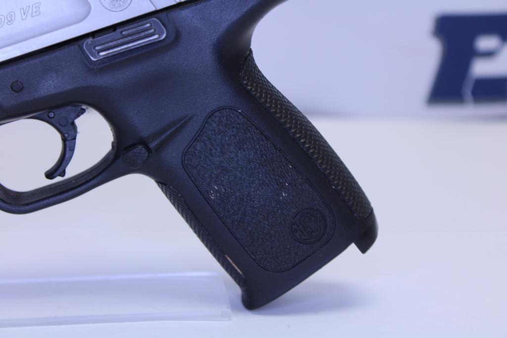 Smith & Wesson SD9VE 9mm